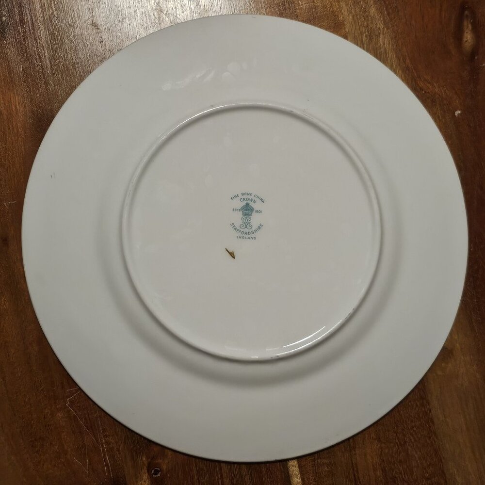 Crown Staffordshire Dresden Spray Salad Plate 8.5" rose floral bouquet - Picture 6 of 12